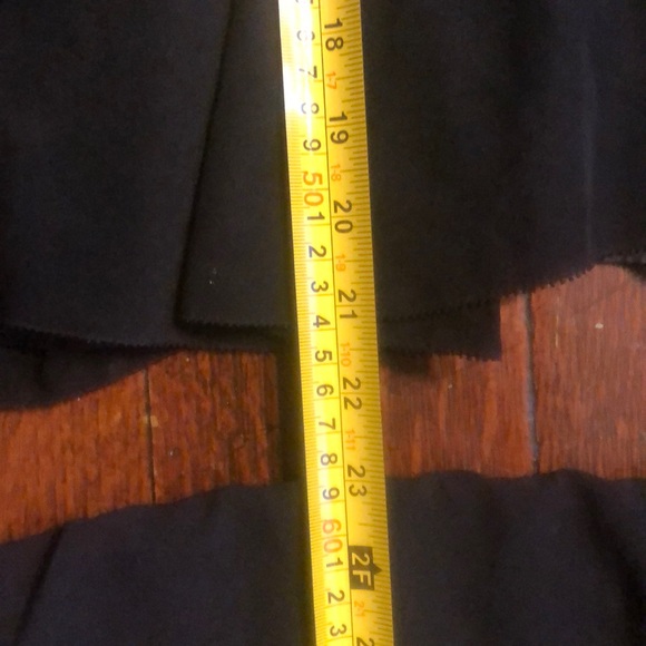 Malia Mills skirt and matching top - Picture 10 of 10